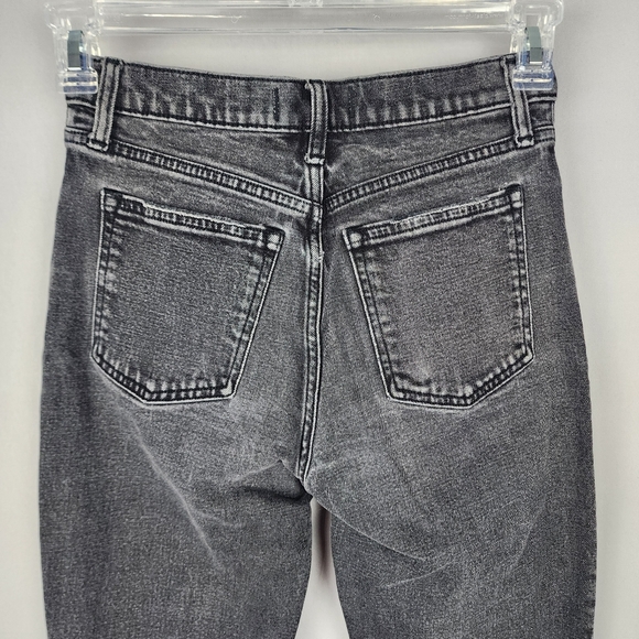 Abercrombie & Fitch Black Mom High Rise Jeans Distressed Sz 26 2R - Picture 7 of 9